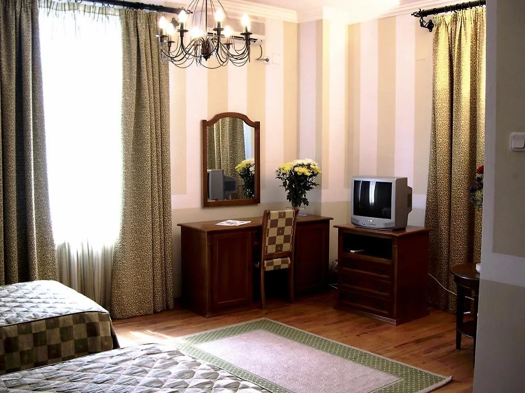 ***  Hotel Piccolo Mondo Bukarest Románia