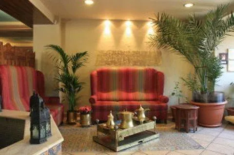 Hotel Piccolo Mondo Bukarest