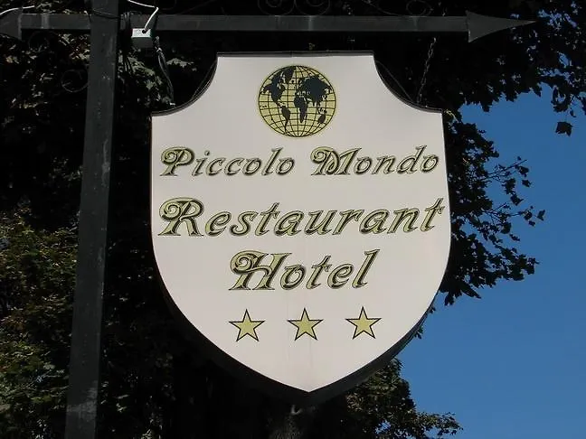 ***  Hotel Piccolo Mondo Bukarest Románia